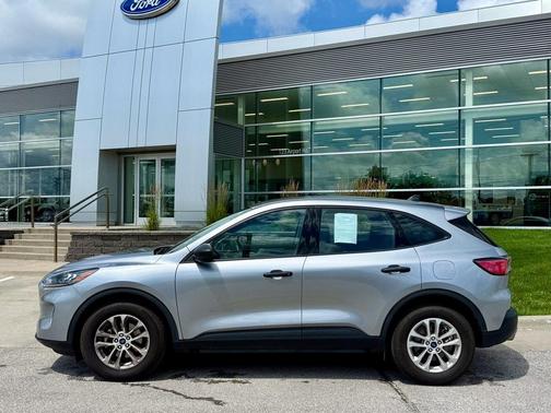 2022 Ford Escape S