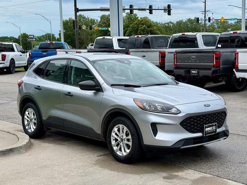 2022 Ford Escape S