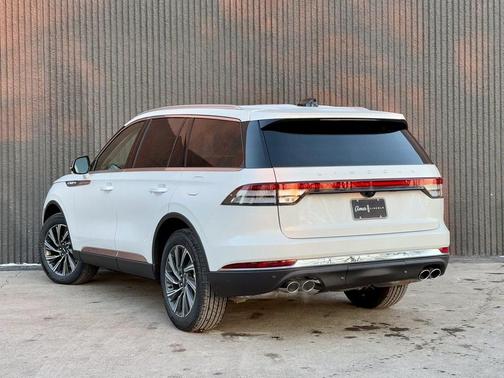 2025 Lincoln Aviator Premiere