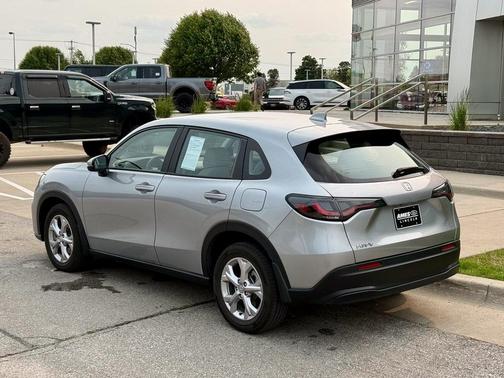 2023 Honda HR-V LX