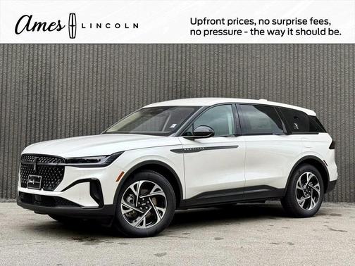 White Platinum Clearcoat Metallic 2025 Lincoln Nautilus Premiere SUV