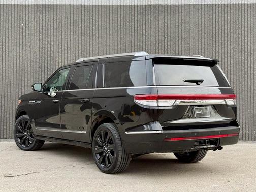 2022 Lincoln Navigator L Reserve