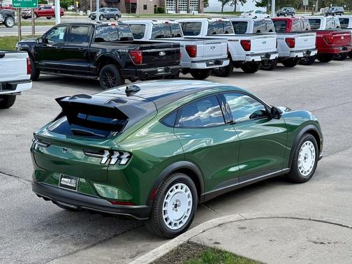 2025 Ford Mustang Mach-E GT