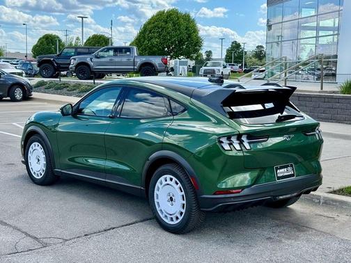 2025 Ford Mustang Mach-E GT
