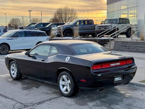 2014 Dodge Challenger SXT