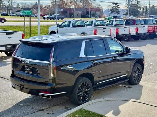 2021 Cadillac Escalade Premium Luxury