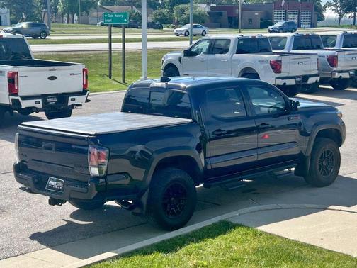 Midnight Black Metallic 2020 Toyota Tacoma TRD Pro