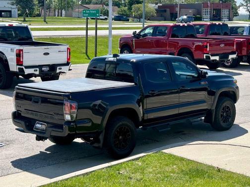 Midnight Black Metallic 2020 Toyota Tacoma TRD Pro