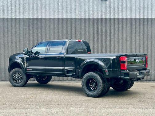 Black Metallic 2026 Ford F-350