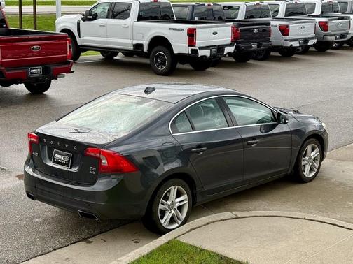 2015 Volvo S60 T5 Premier