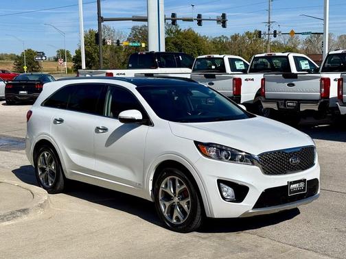 2017 Kia Sorento SX