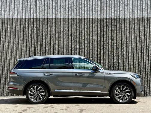 2025 Lincoln Aviator Premiere