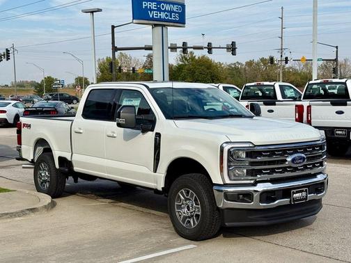 2026 Ford F-350 Lariat Super Duty