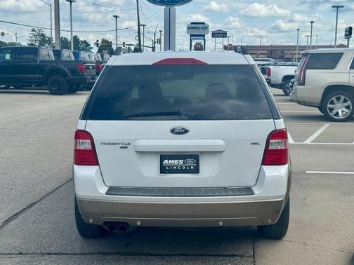 2005 Ford Freestyle SEL