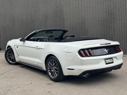 2015 Ford Mustang V6