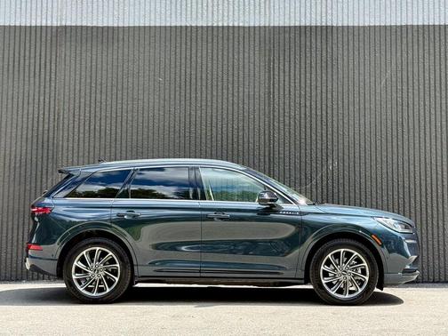 2022 Lincoln Corsair Grand Touring