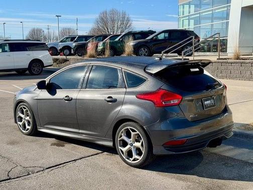 2016 Ford Focus ST Base