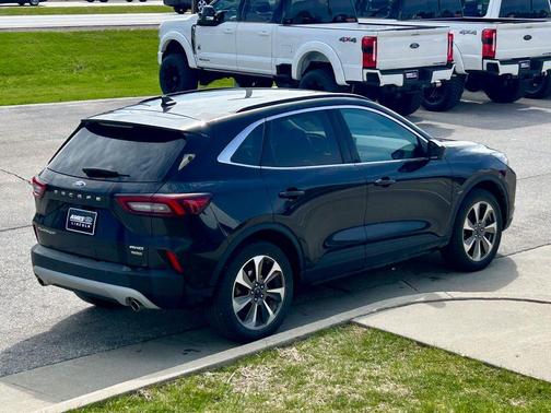 Agate Black Metallic 2023 Ford Escape Platinum