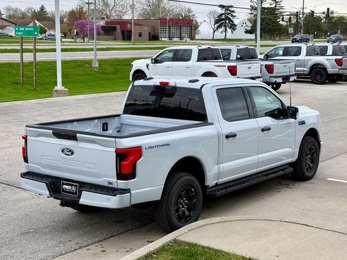 2025 Ford F-150 Lightning XLT