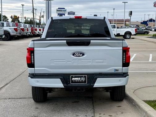 2025 Ford F-150 Lightning XLT