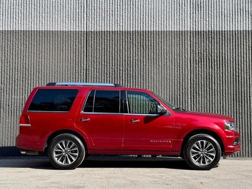 2016 Lincoln Navigator Select