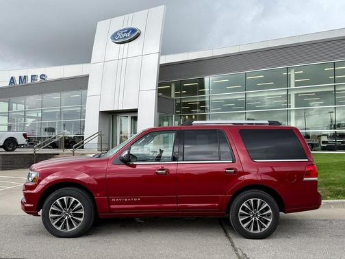 2016 Lincoln Navigator Select