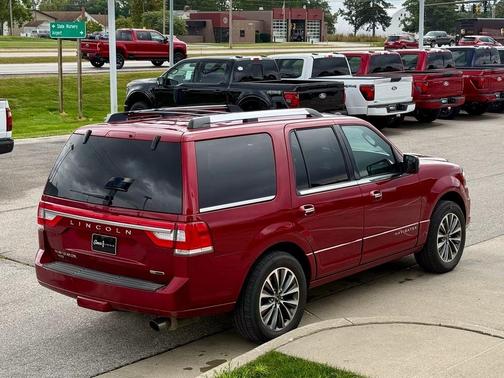 2016 Lincoln Navigator Select