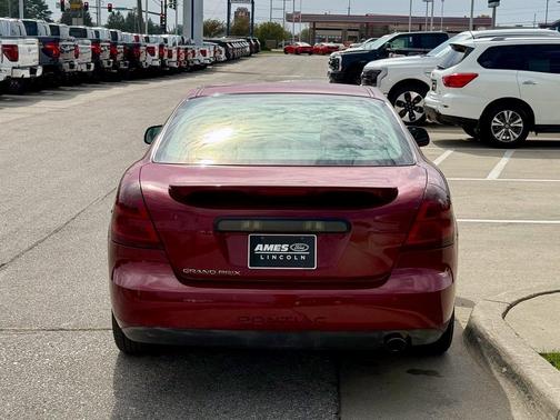 2008 Pontiac Grand Prix Base