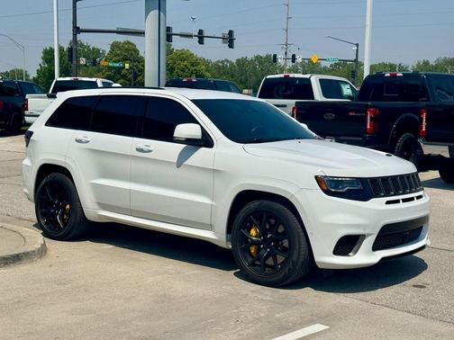 2021 Jeep Grand Cherokee Trackhawk