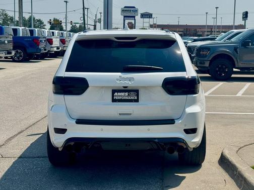 2021 Jeep Grand Cherokee Trackhawk
