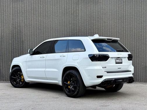 2021 Jeep Grand Cherokee Trackhawk