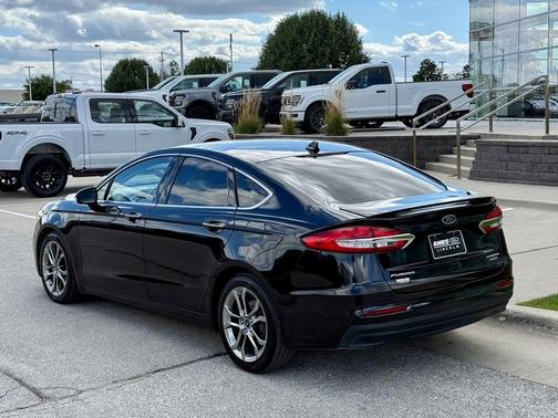 2020 Ford Fusion Hybrid Titanium