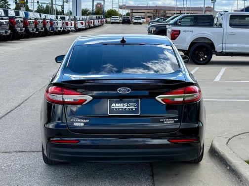 2020 Ford Fusion Hybrid Titanium