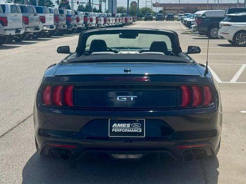 2022 Ford Mustang GT Premium