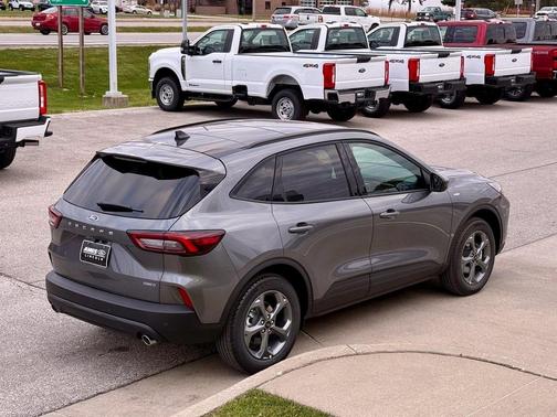 2026 Ford Escape ST-Line Select