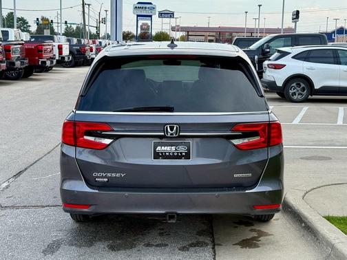 2022 Honda Odyssey Touring