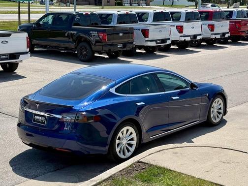 2017 Tesla Model S 75D