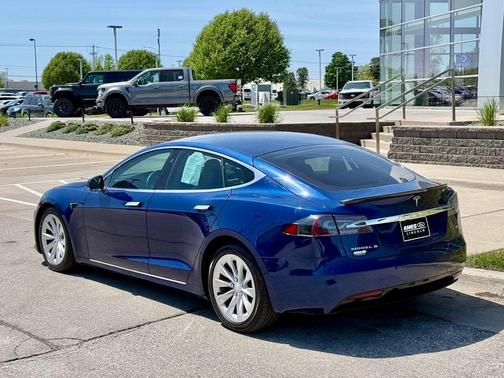 2017 Tesla Model S 75D