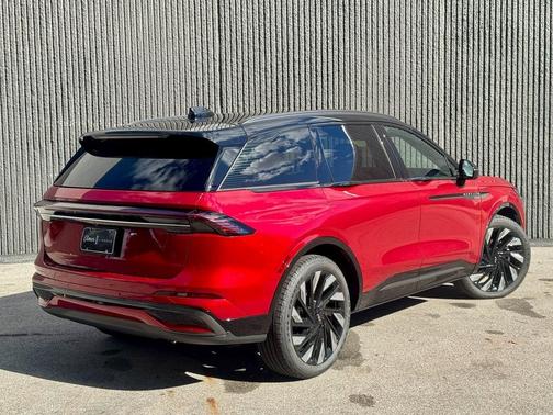 2025 Lincoln Nautilus Reserve