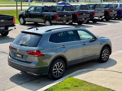 2019 Volkswagen Tiguan 2.0T SE