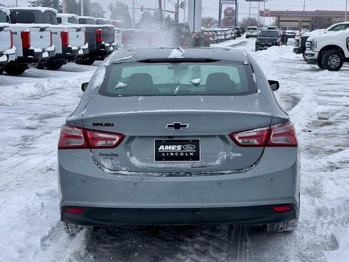2024 Chevrolet Malibu 2LT