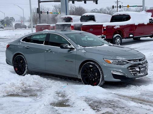 2024 Chevrolet Malibu 2LT