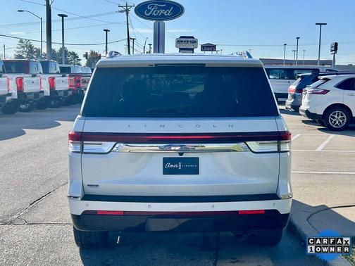 2023 Lincoln Navigator Reserve