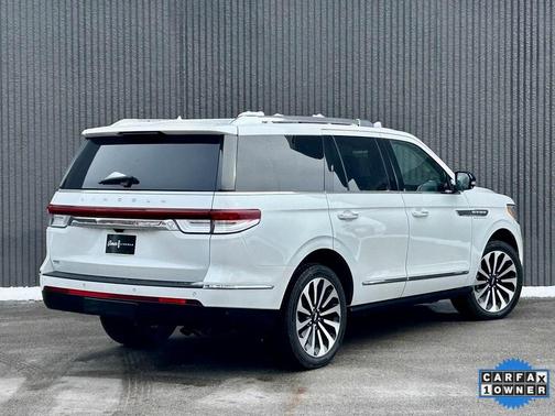 2023 Lincoln Navigator Reserve