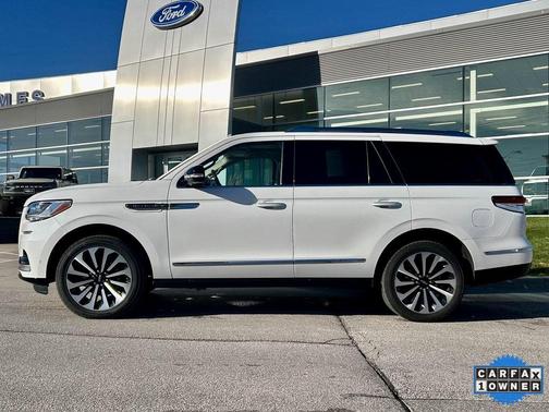 2023 Lincoln Navigator Reserve
