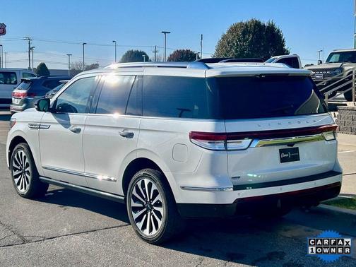 2023 Lincoln Navigator Reserve