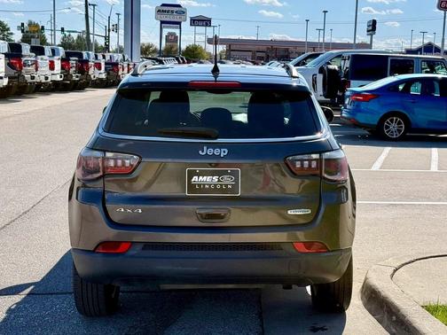 2018 Jeep Compass Latitude