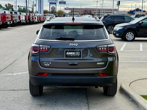 2018 Jeep Compass Latitude