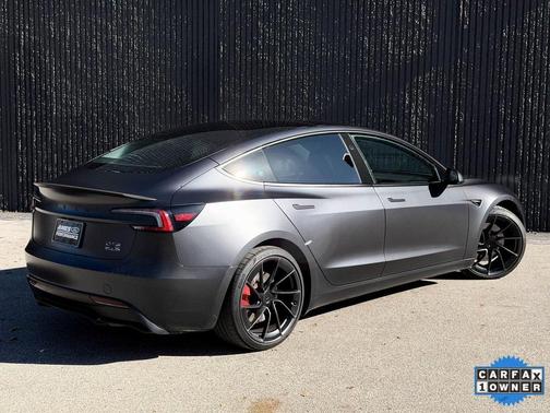 2024 Tesla Model 3 Performance