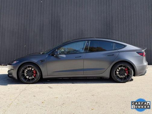 2024 Tesla Model 3 Performance